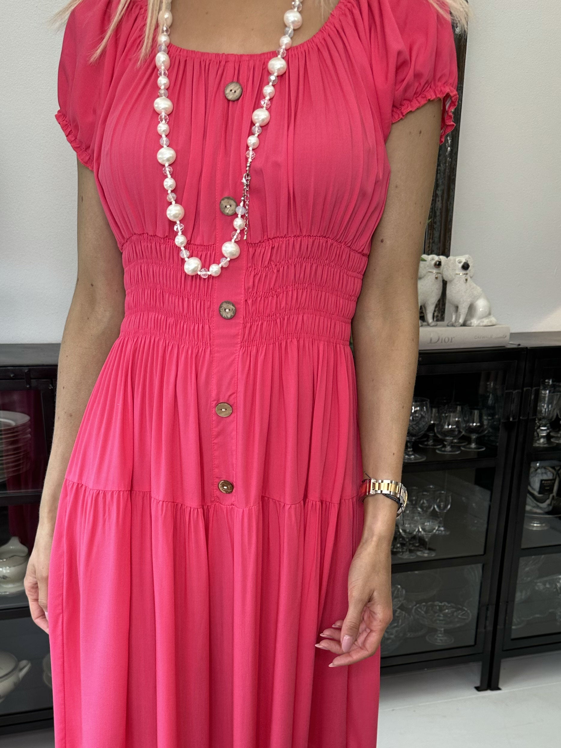 Finalia Plain - Lång söt klänning med puffade ärmar och elastisk midja